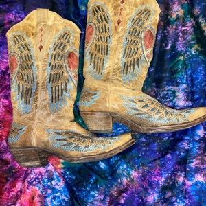 Corral Vintage Peace and Love Boots sz 7
